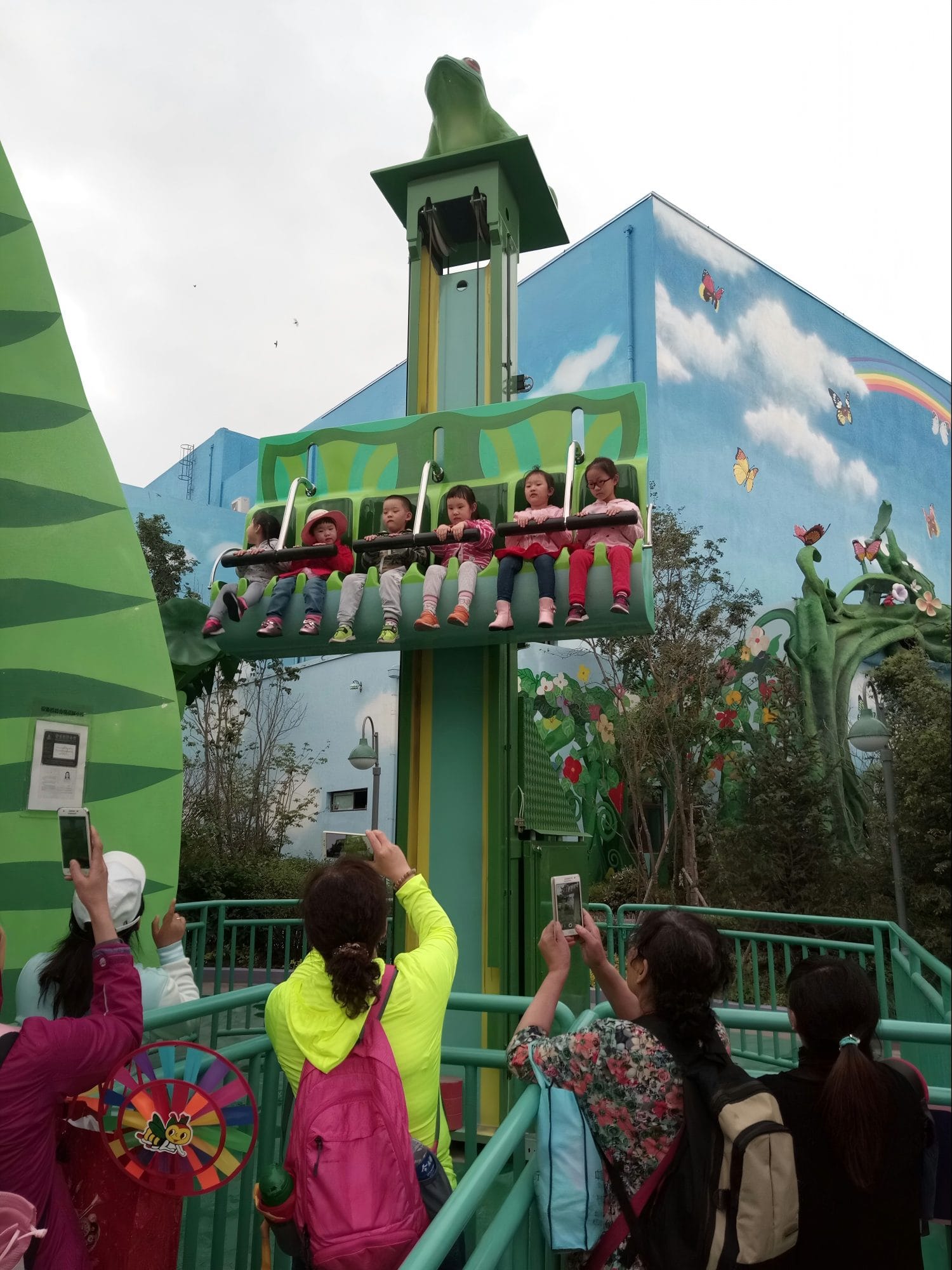 Molded FRP Clown Theme Outfits For Jumping Star Ride Carnival fairground jumping star drop tower ride with clown face fiberglass decorations