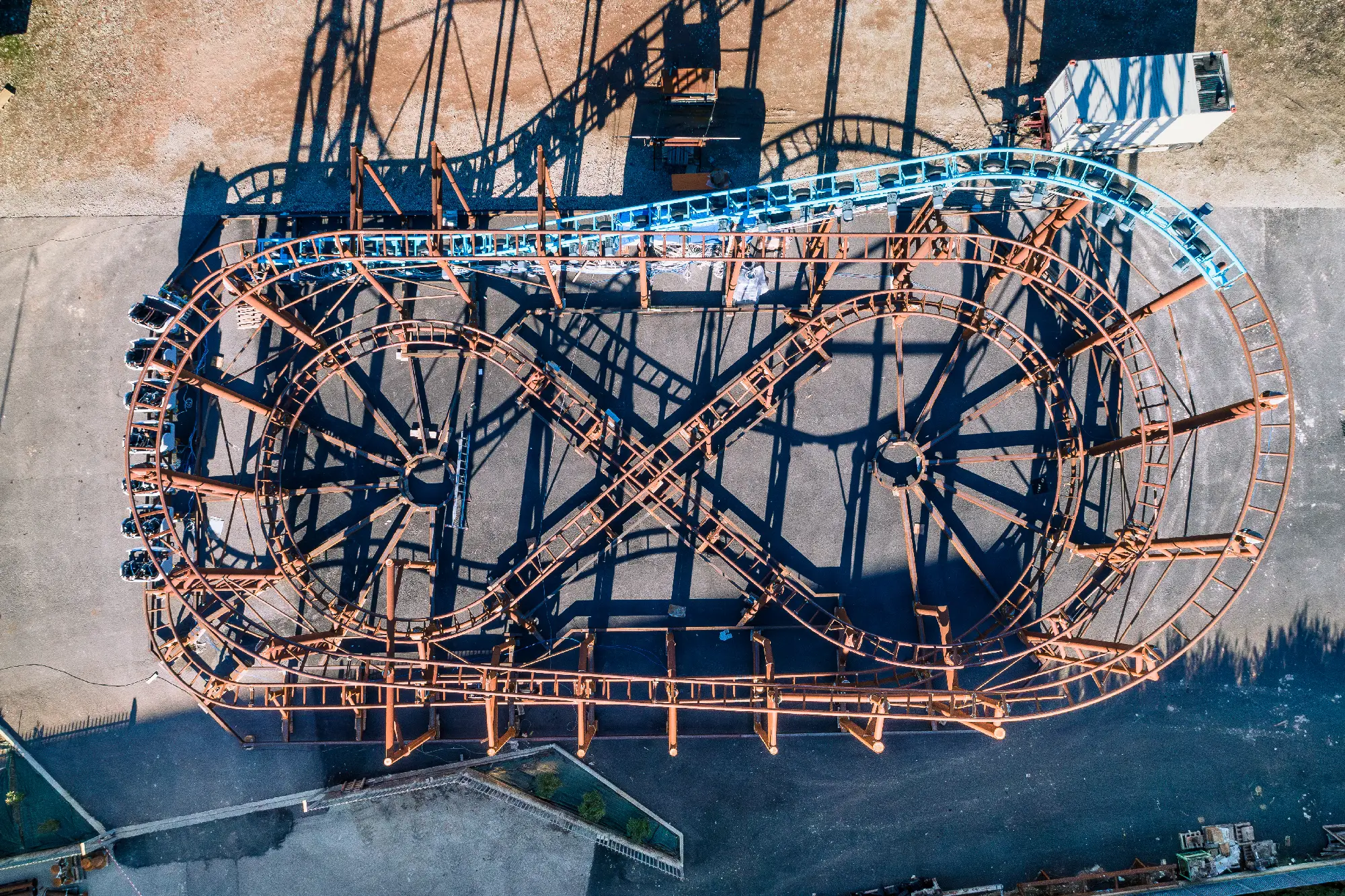 Family Catapult Roller Coaster for Sale | Low Speed Launch Coaster | JHRides Family Launch Coaster - friction wheel launch technology