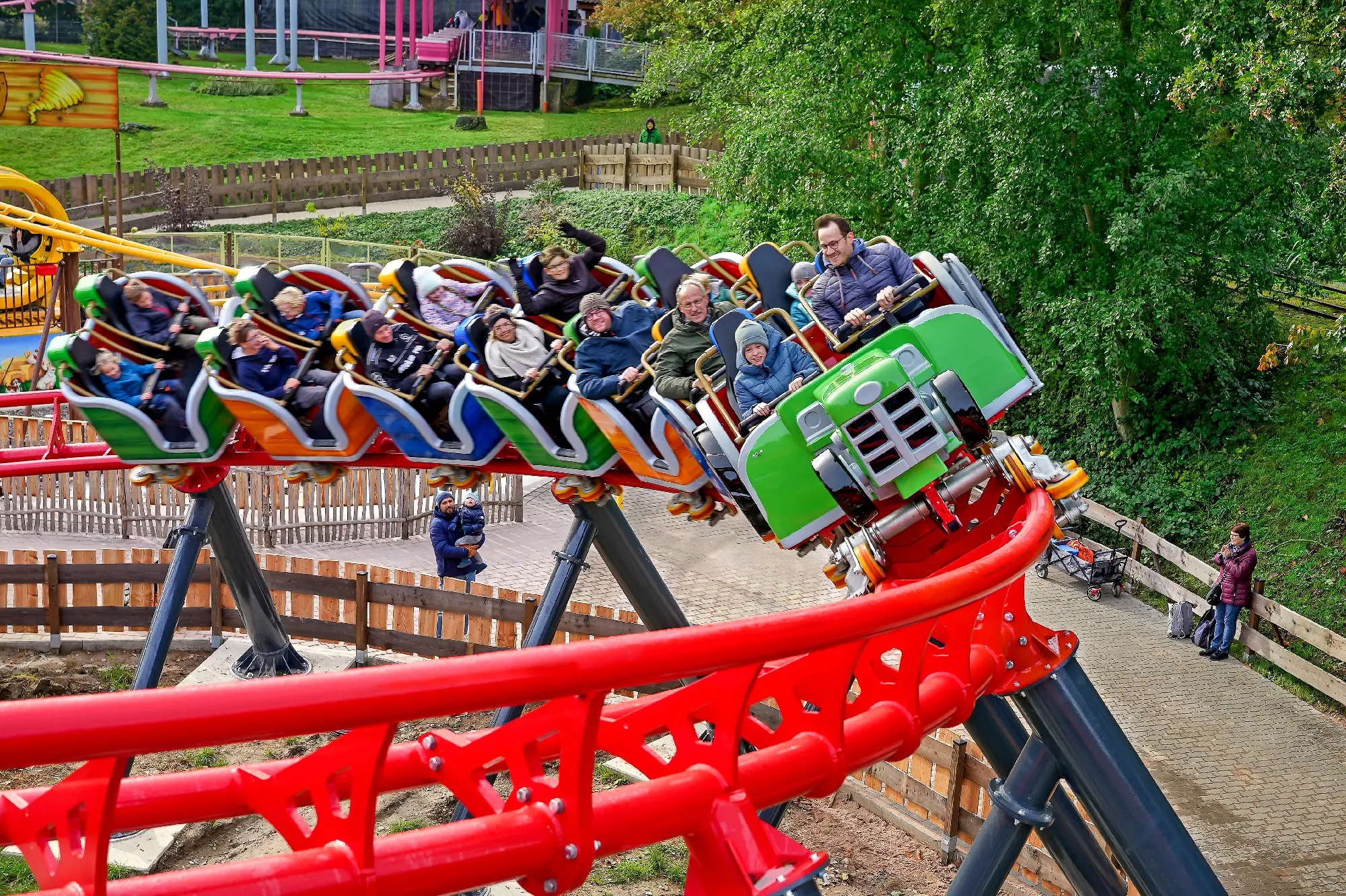 Shift Gear Family Coaster for Sale | Family Catapult Roller Coaster | JHRides Shift Gear Family Coaster for sale - Boomerang Launch Coaster