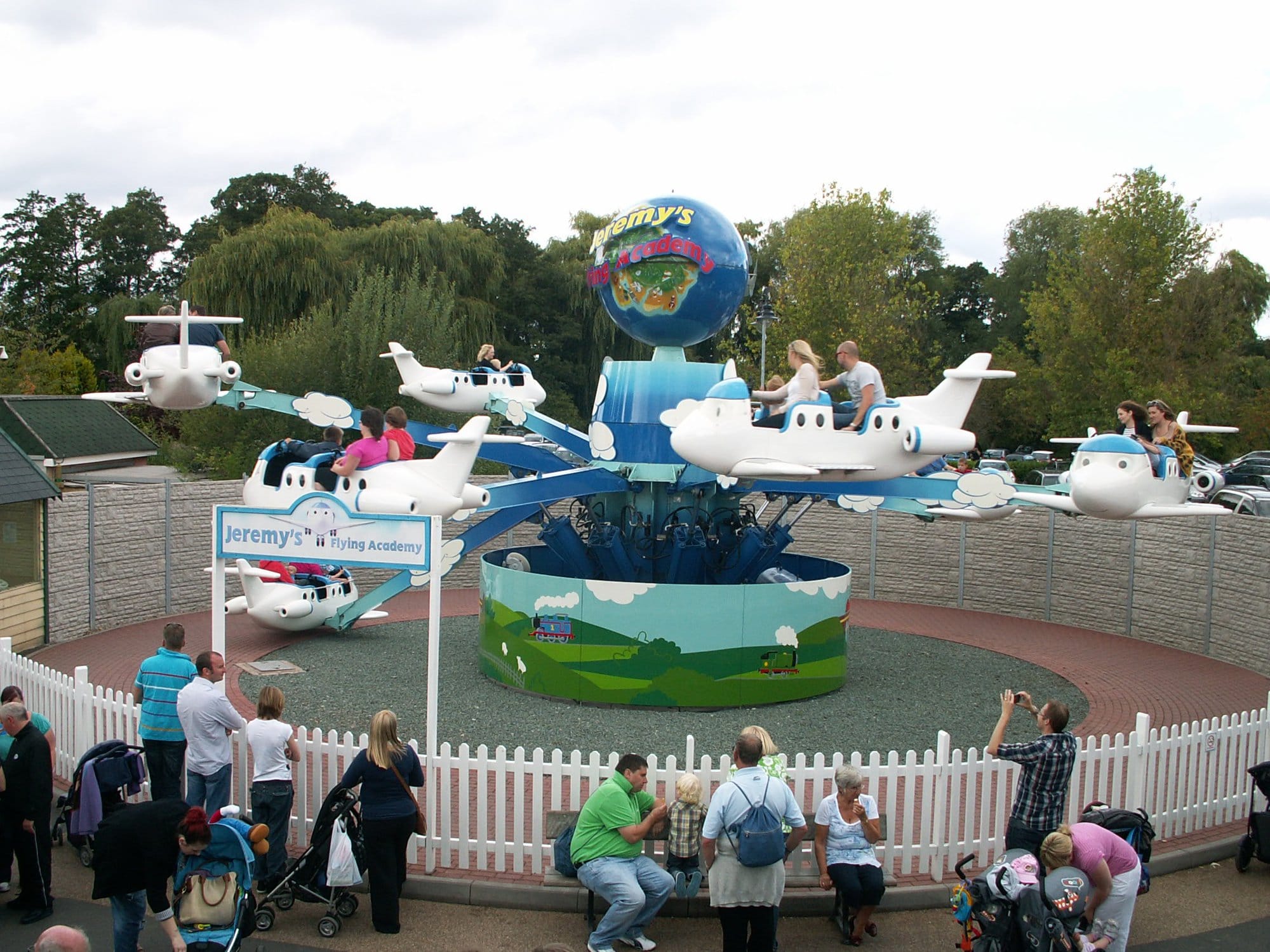 Cartoon flying academy themed self-control plane amusement ride