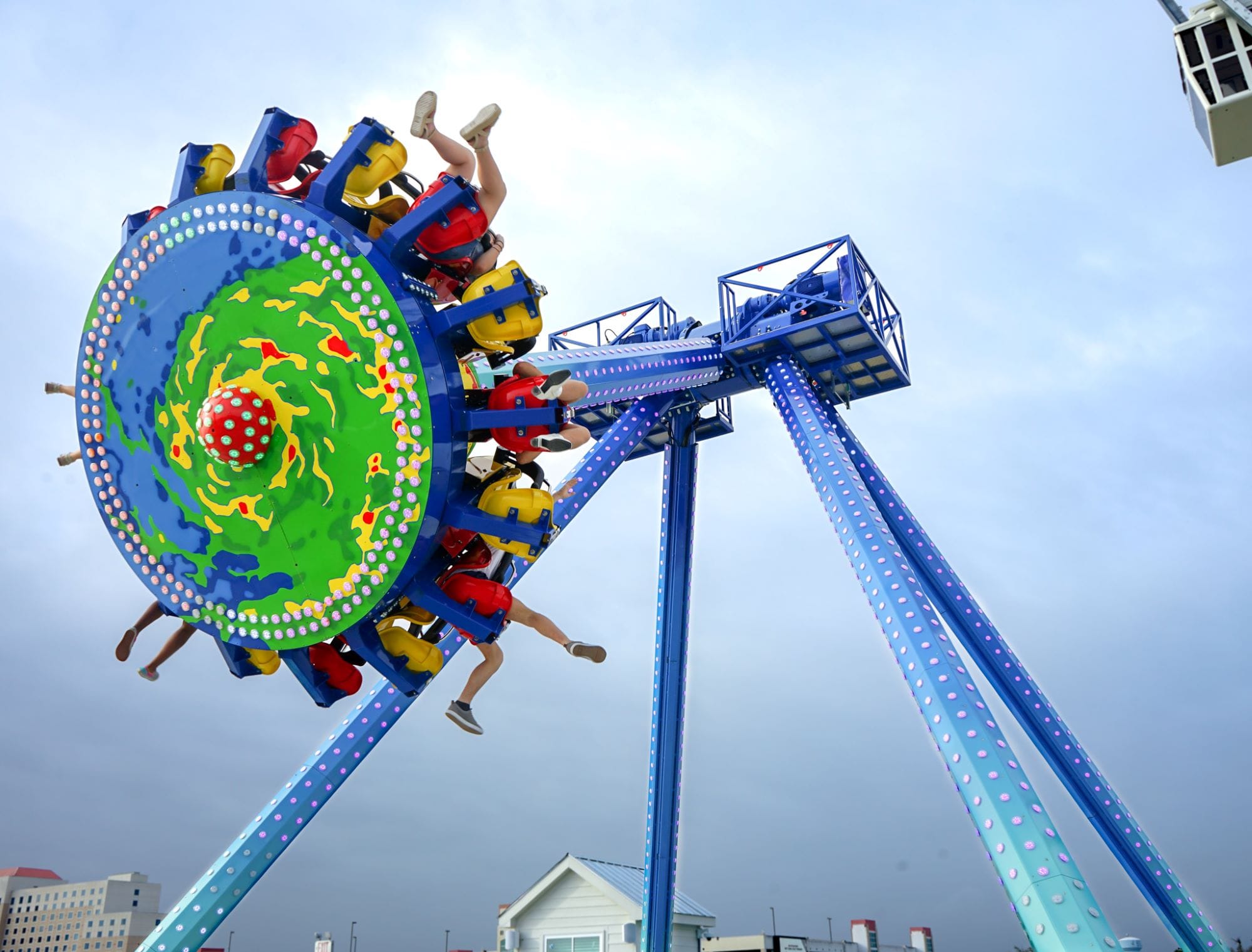 Discovery 16 | Pendulum Amusement Ride for Sale | JHRides Discovery 16 pendulum amusement ride