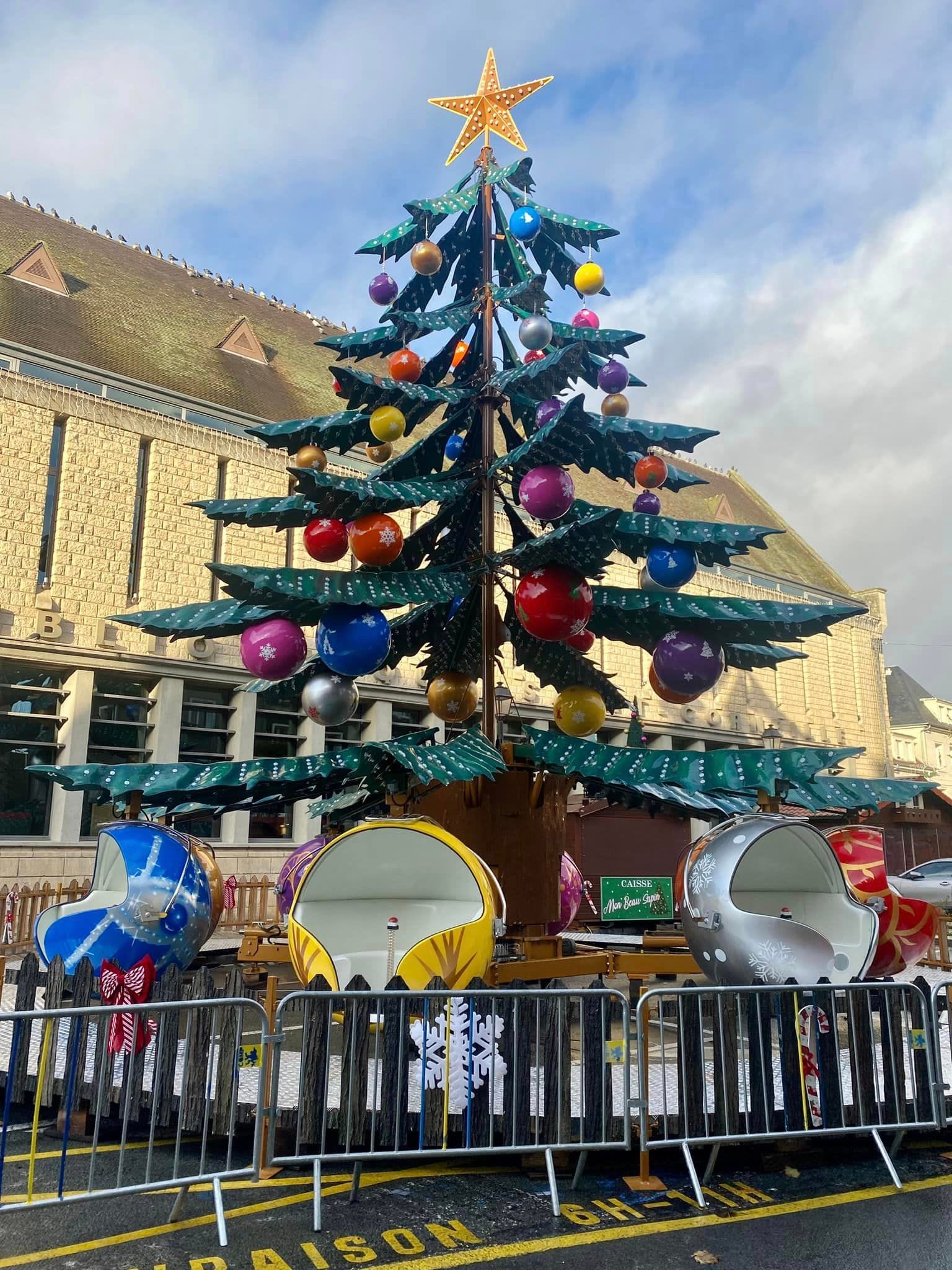 Christmas Tree Kiddie Ride – 48 Seat Holiday Amusement Ride Manufacturer