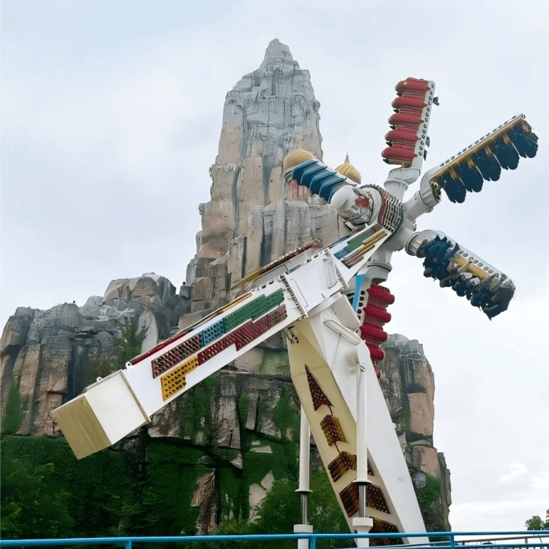 Sol-Spin thrill ride for sale – three vehicles with passengers