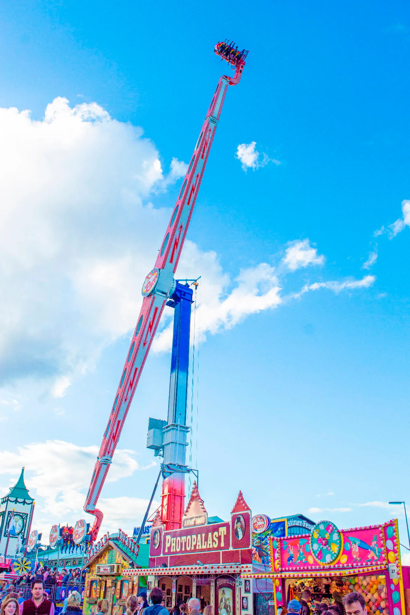 Crazy Booster Maxxx 50/16 | Top-Tier Scream Ride | JHRides Crazy Booster Maxxx 50/16 – 16-seater scream thrill ride