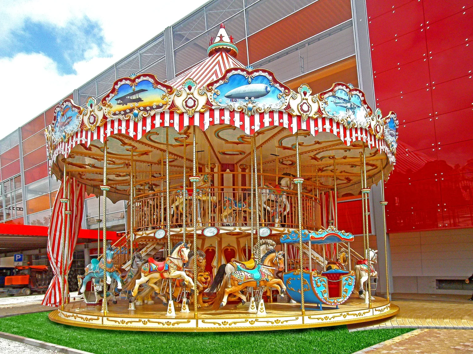 10m Double Deck Carousel – 52 Seat Amusement Park Carousel Manufacturer