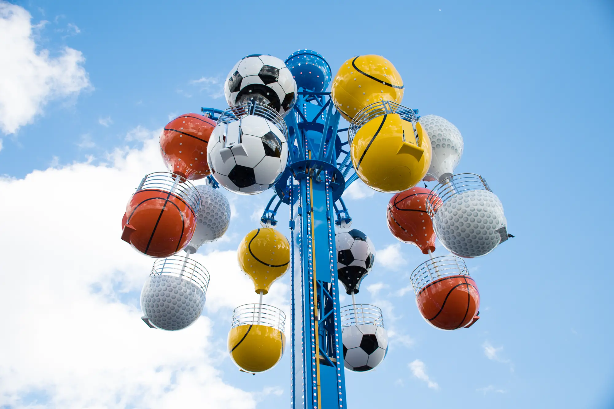 AIR BALLOON 19M – 32 Seat Hot Air Balloon Ride
