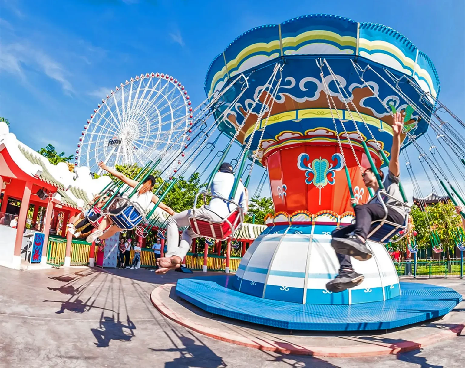 Family Swing Ride – 28 Seat Flying Chair Swing